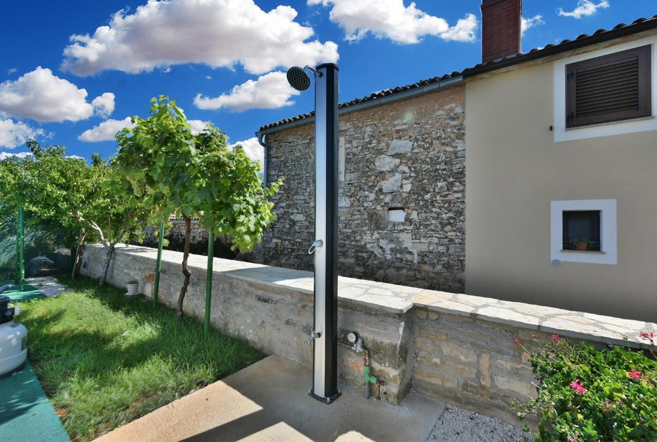 הוילה Galižana House Bruno 1735 מראה חיצוני תמונה