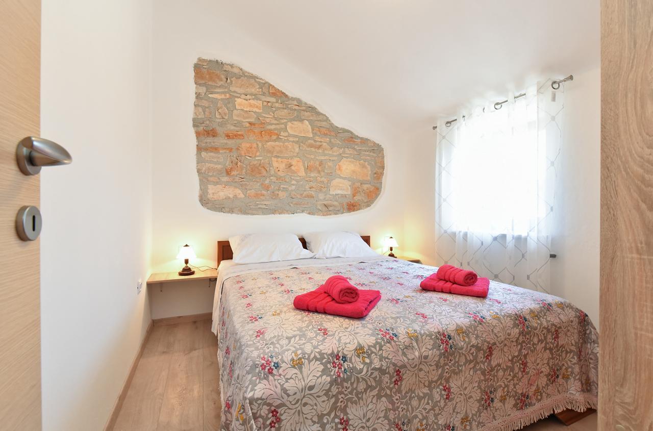 הוילה Galižana House Bruno 1735 מראה חיצוני תמונה