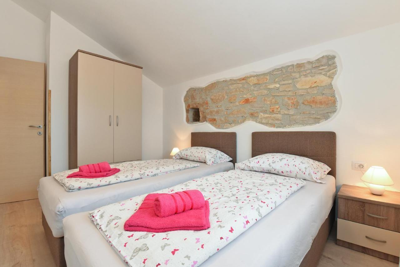 הוילה Galižana House Bruno 1735 מראה חיצוני תמונה